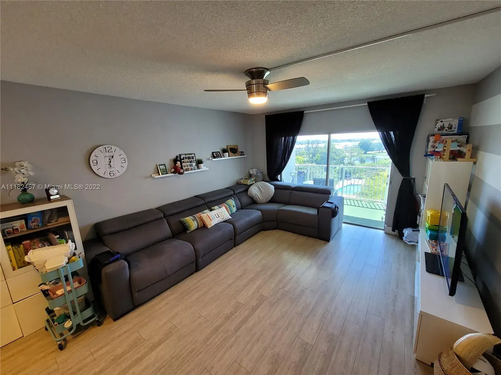 4200 Hillcrest Dr # 717, Hollywood FL 33021