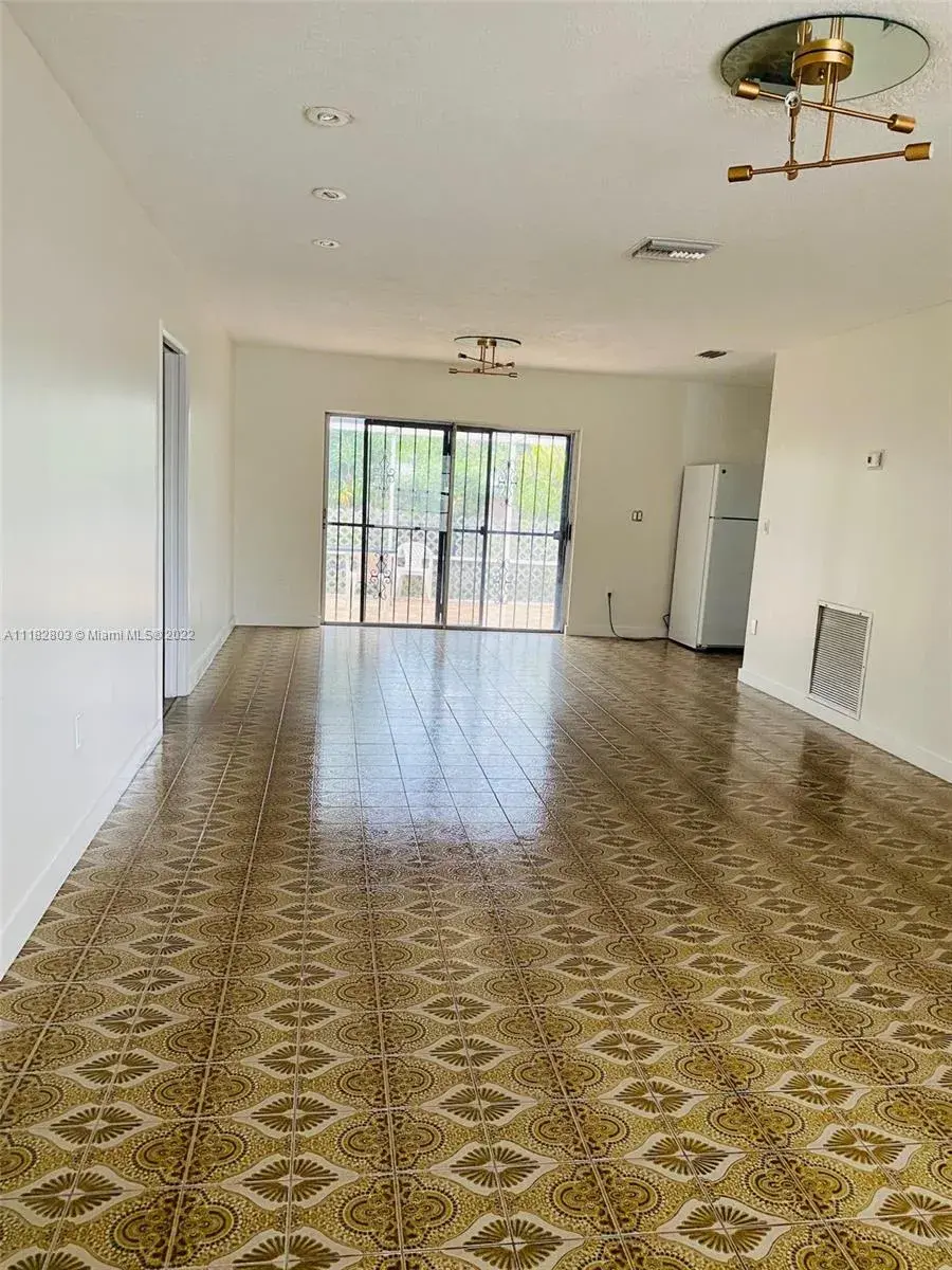 1120 NE 167th St, North Miami Beach FL 33162