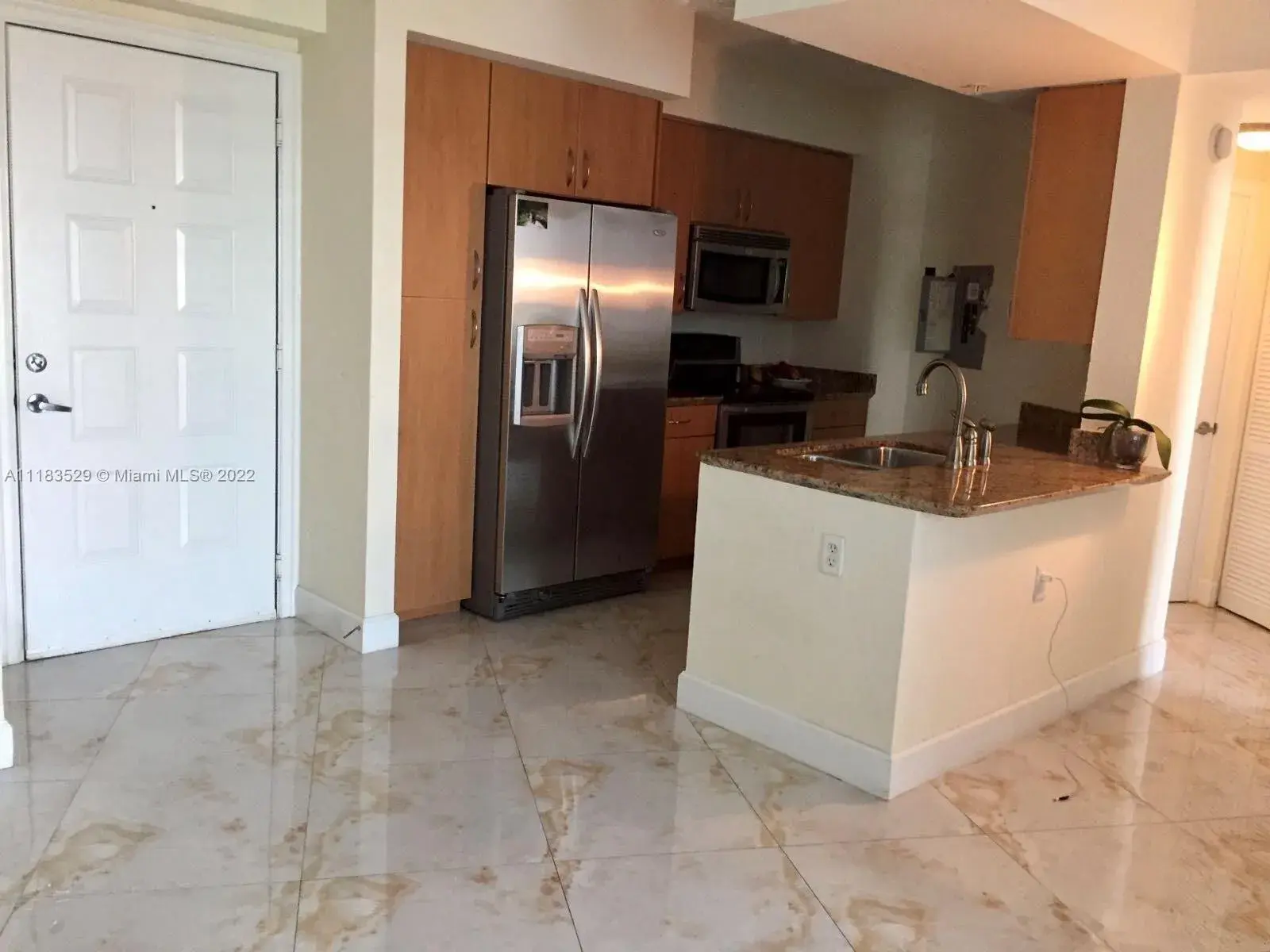 1 bedroom 1 bath Residential for sale at 1830 Radius Dr # 1002, Hollywood FL 33020