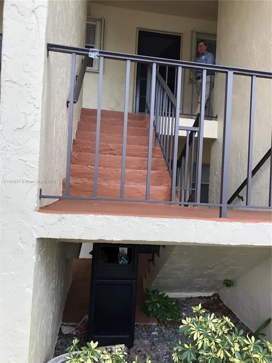 5525 N Lakewood Cir N # 222, Margate FL 33063