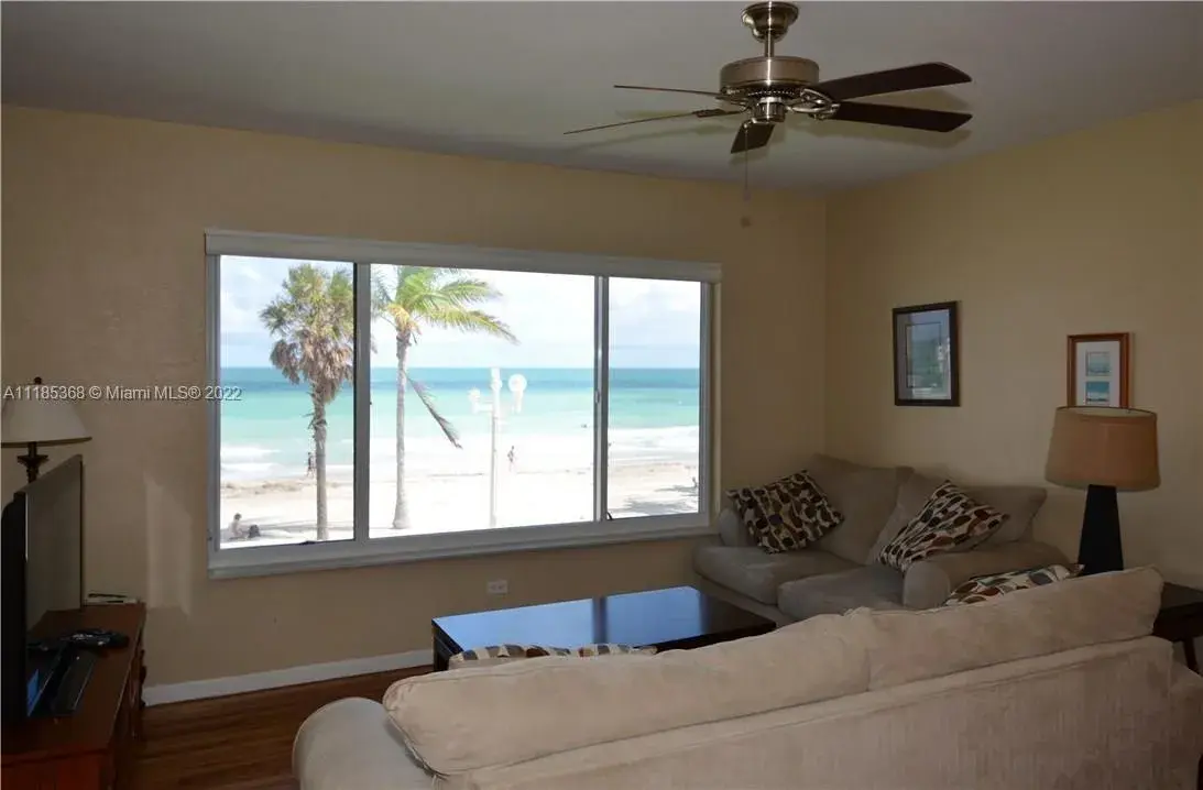 3400 N Surf Rd # 4, Hollywood FL 33019