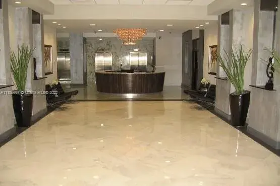 3015 N Ocean Blvd # 6A, Fort Lauderdale FL 33308