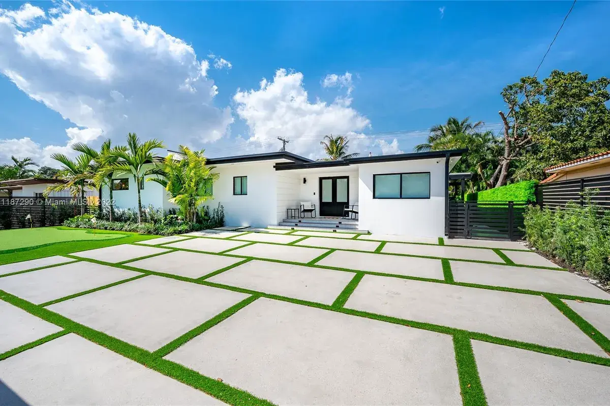 4531 SW 15 St, Miami FL 33134