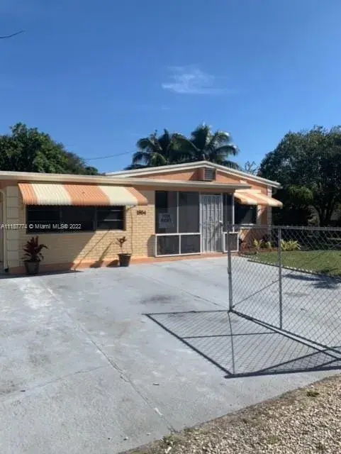 1 bedroom 1 bath Residential Lease for rent at 1804 NW 7th Ave # 3, Fort Lauderdale FL 33311