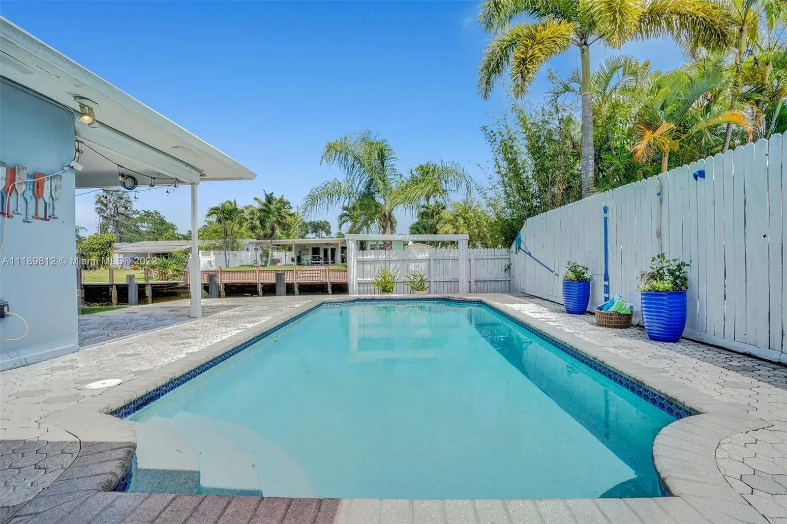 2442 Bimini Ln, Fort Lauderdale FL 33312
