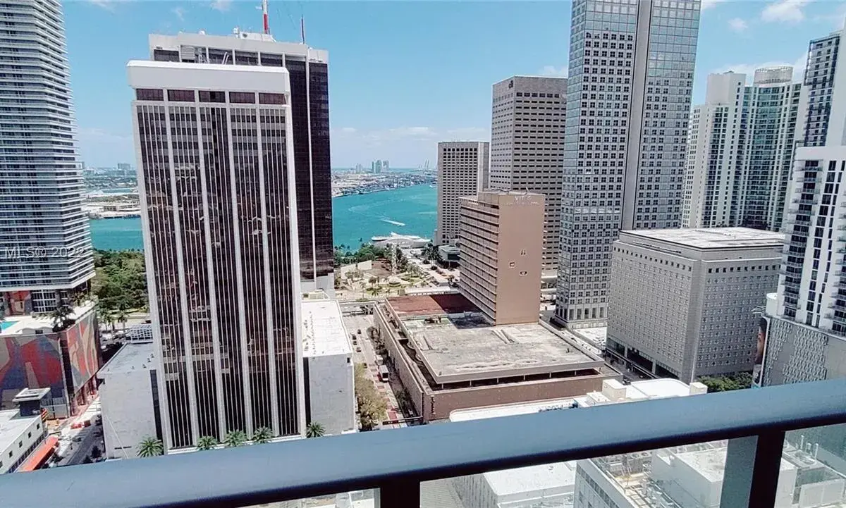 151 SE 1st St # 2702, Miami FL 33131