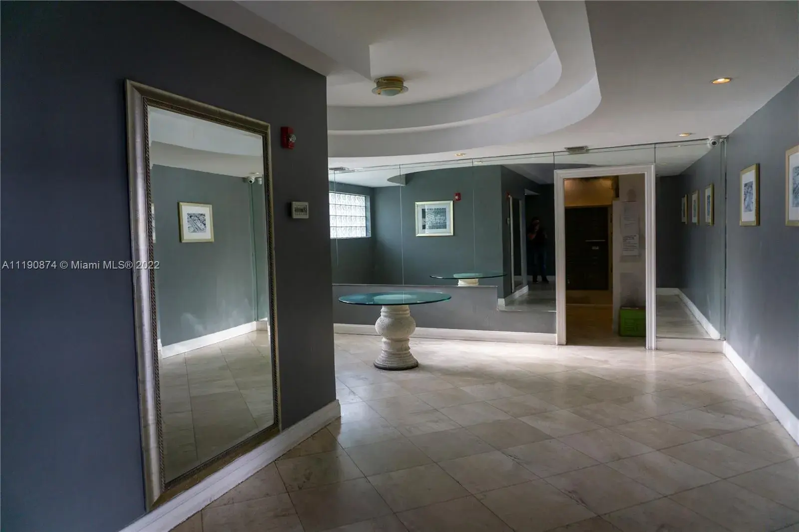 710 Washington Ave, Miami Beach FL 33139