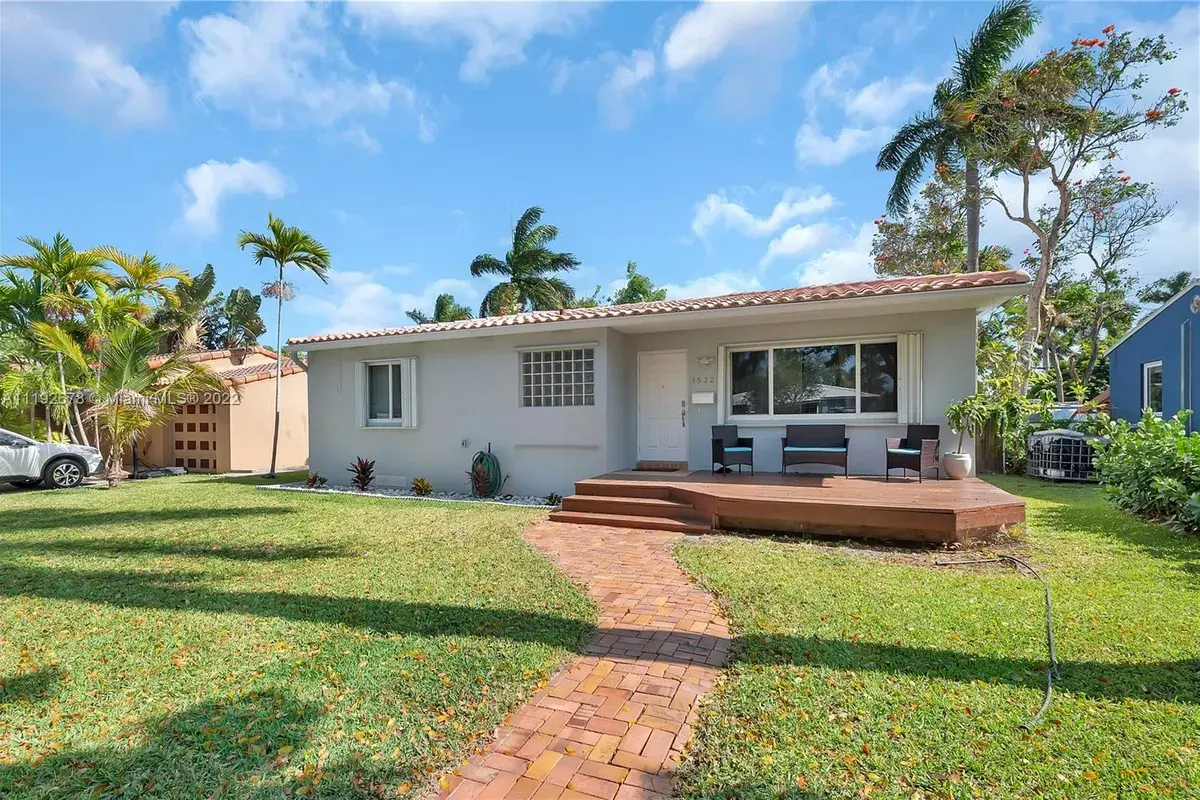 1532 Fletcher St, Hollywood FL 33020