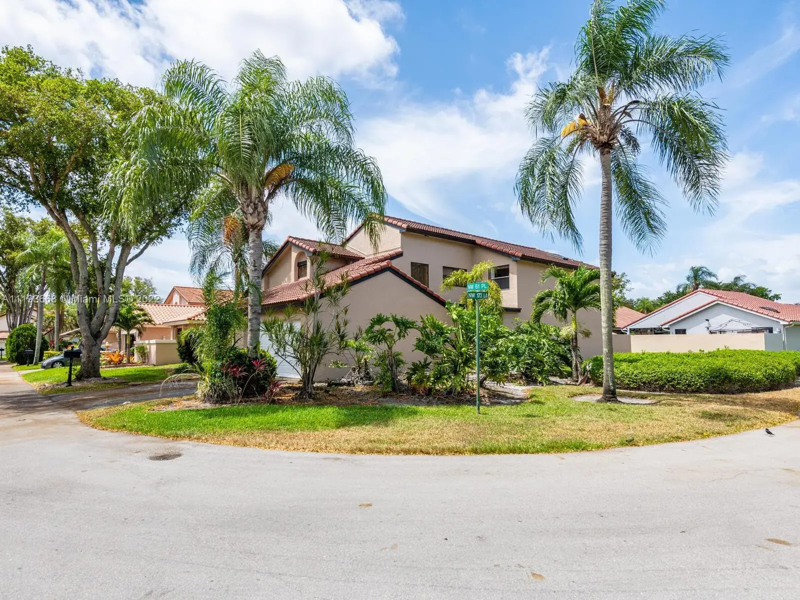 17338 NW 61st Pl, Hialeah FL 33015