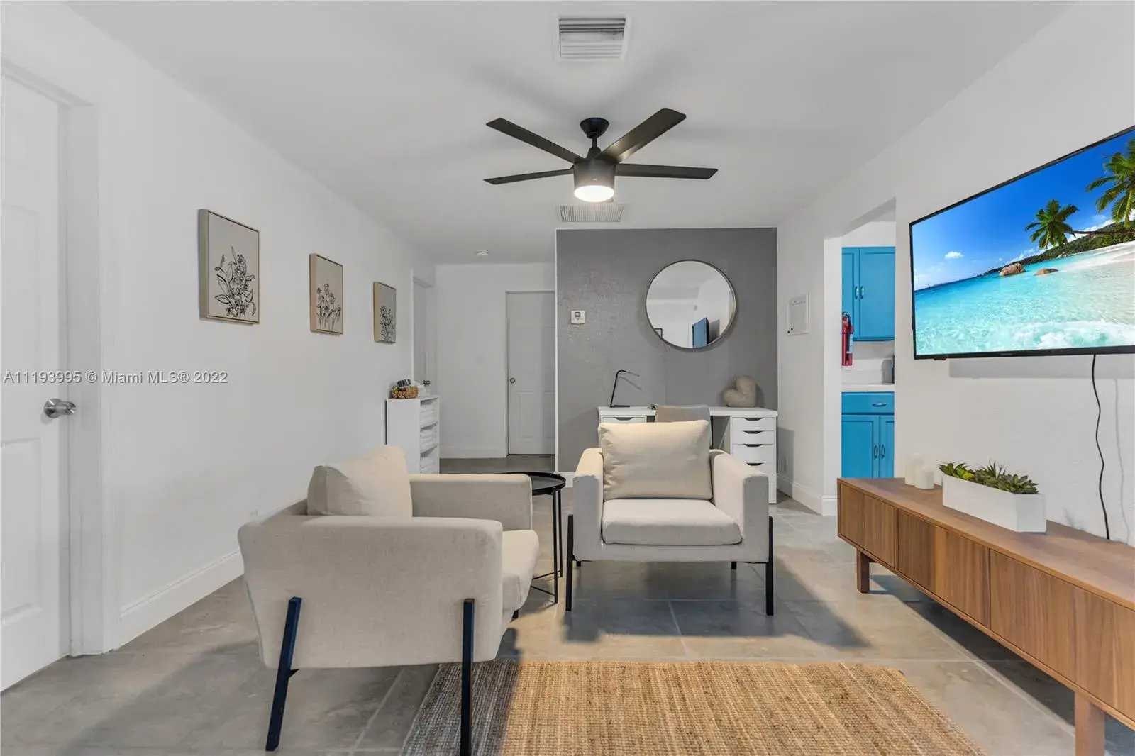 Residential Income for sale at 719 NE 17th Rd, Fort Lauderdale FL 33304