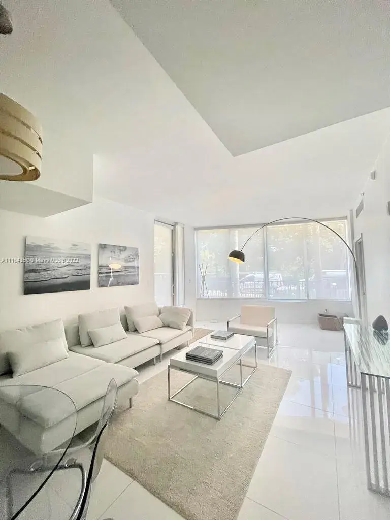 2155 Washington Ct # 110, Miami Beach FL 33139