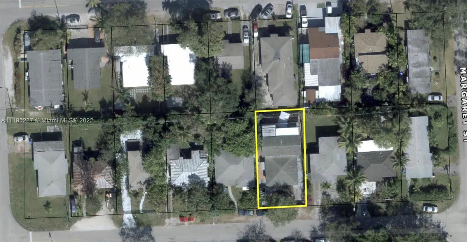 5 bedroom 4 bath Residential for sale at 3341 Florida Ave, Miami FL 33133