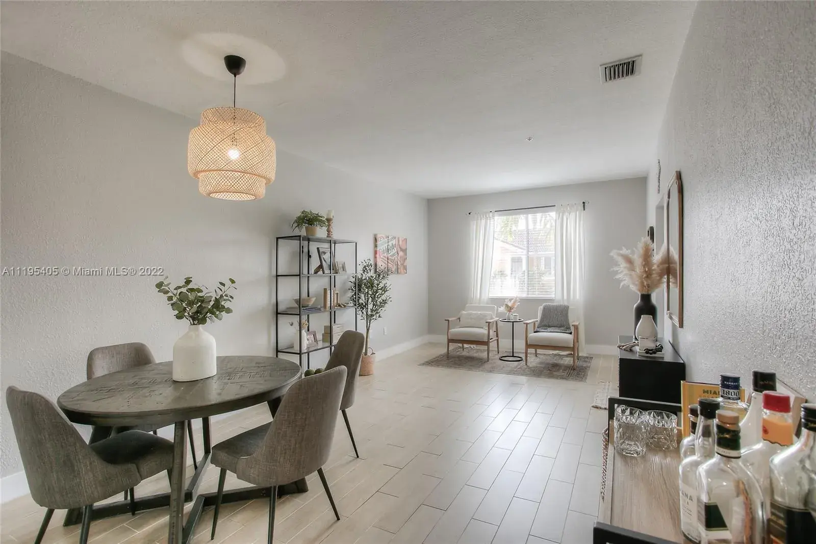 7100 NW 177th St # 14, Hialeah FL 33015