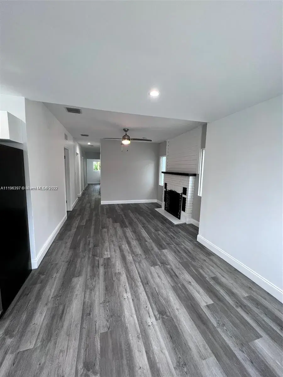 708 SE 6th Ct # 1, Fort Lauderdale FL 33301