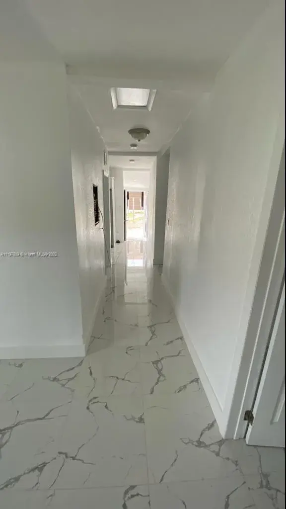 729 SW 3rd St, Miami FL 33130