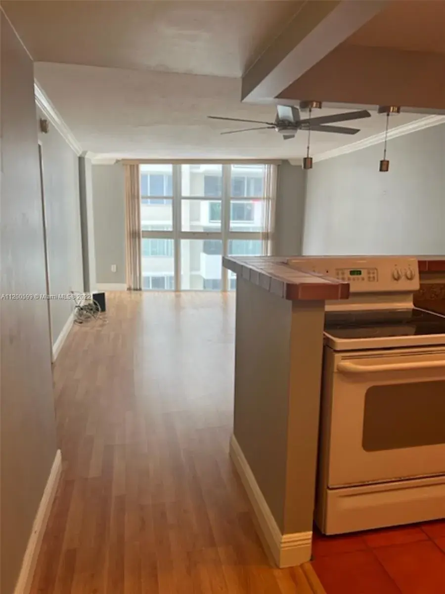 1228 West Ave # 811, Miami Beach FL 33139