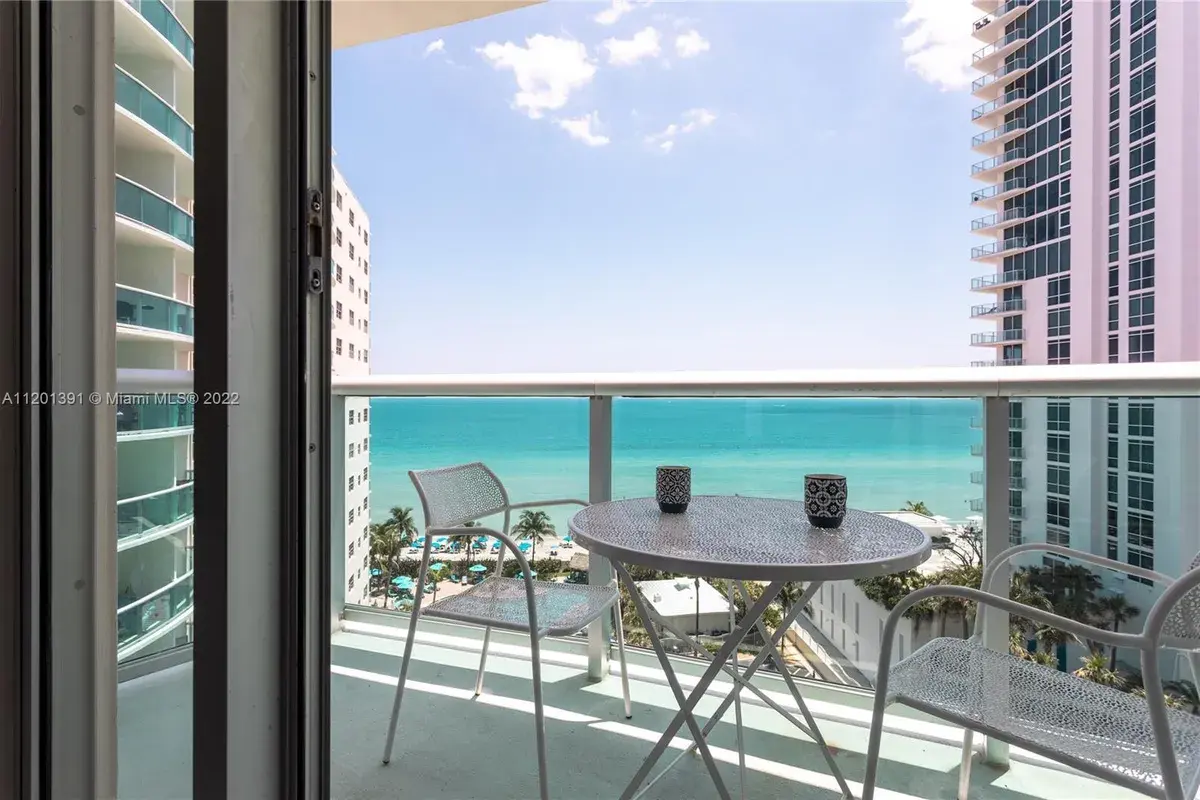 3901 S Ocean Dr # 10M, Hollywood FL 33019