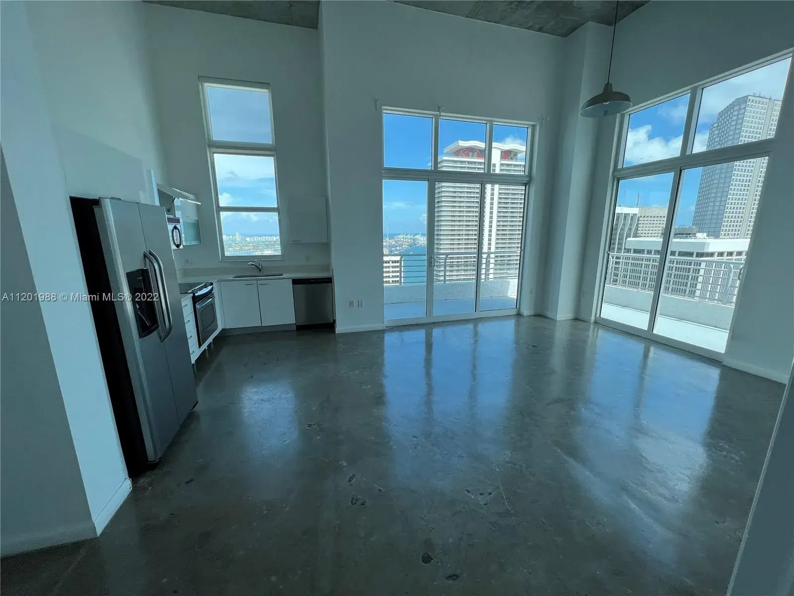 133 NE 2nd Ave # 3612, Miami FL 33132