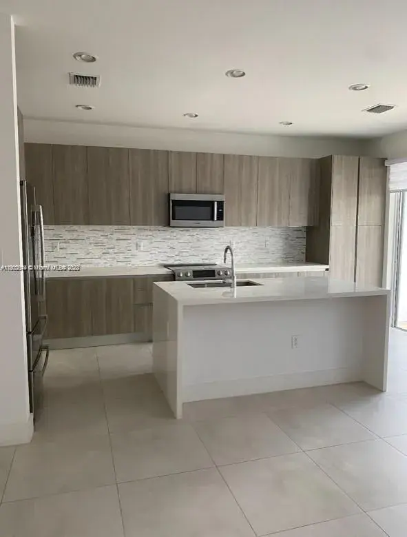 10239 NW 71st Ter # 10239, Doral FL 33178