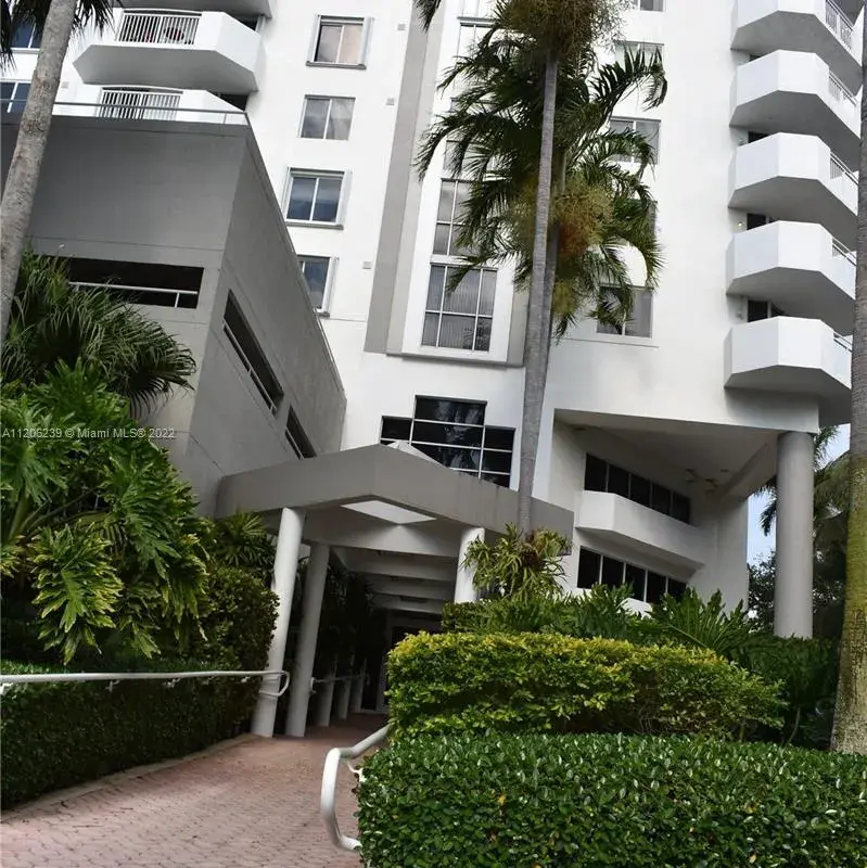 1621 Bay Rd # 704, Miami Beach FL 33139