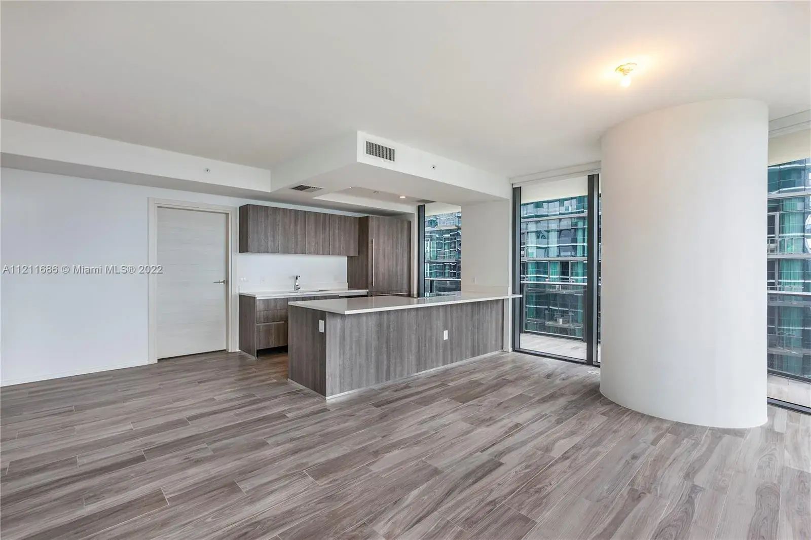 801 S Miami Ave # 3905, Miami FL 33130