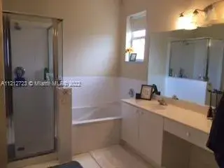11035 NW 86th Ter # 11035, Doral FL 33178