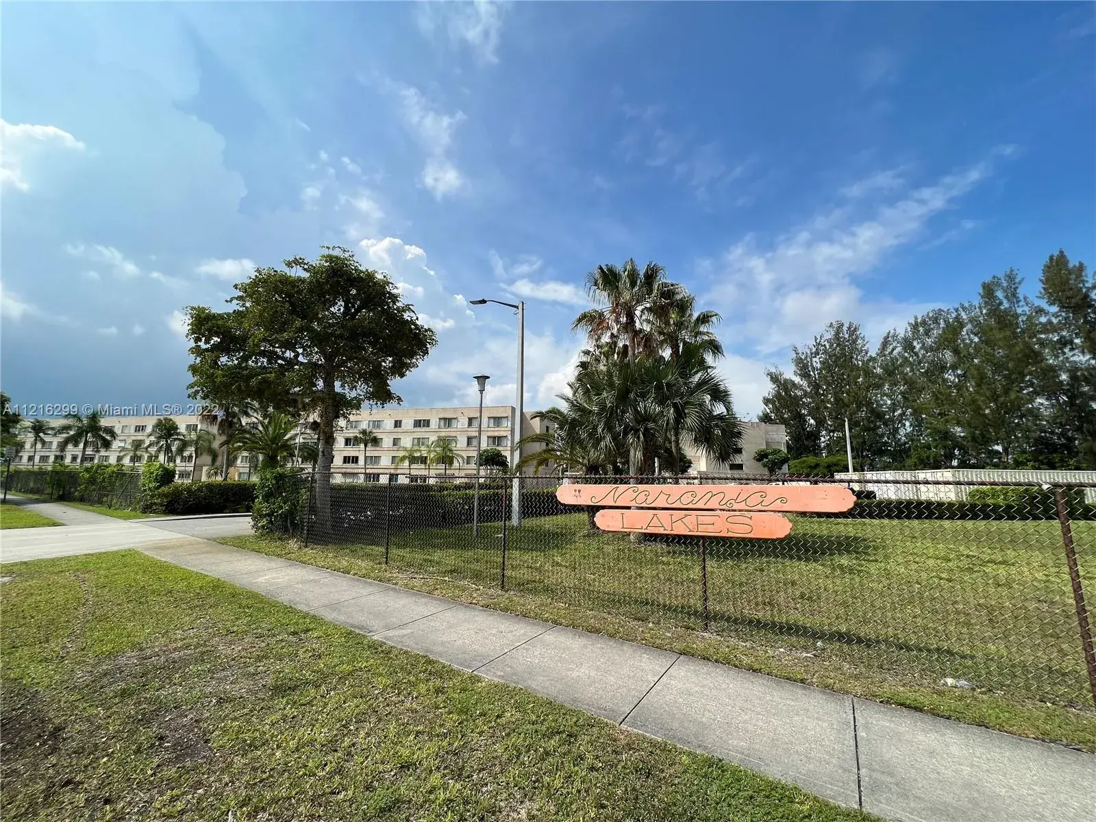 2 bedroom 1 bath Residential Lease for rent at 14850 Naranja Lakes Blvd, Homestead FL 33032