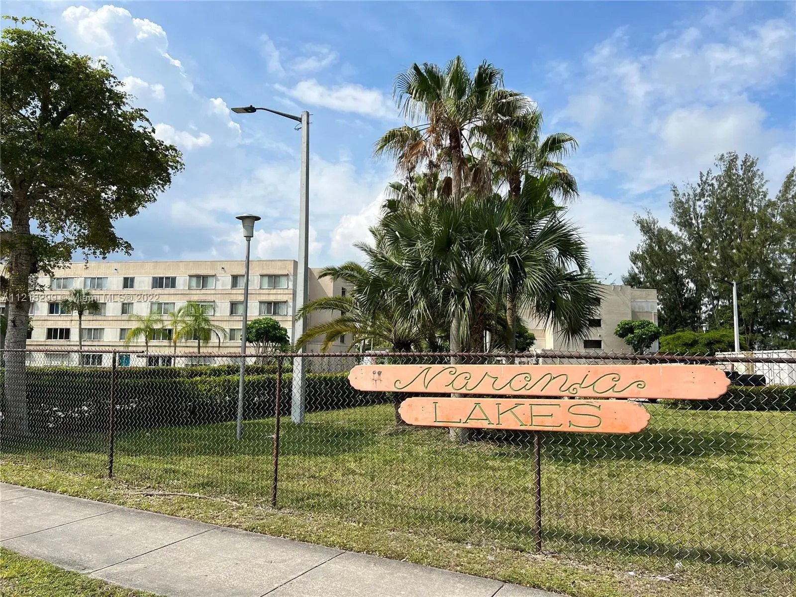 14850 Naranja Lakes Blvd, Homestead FL 33032