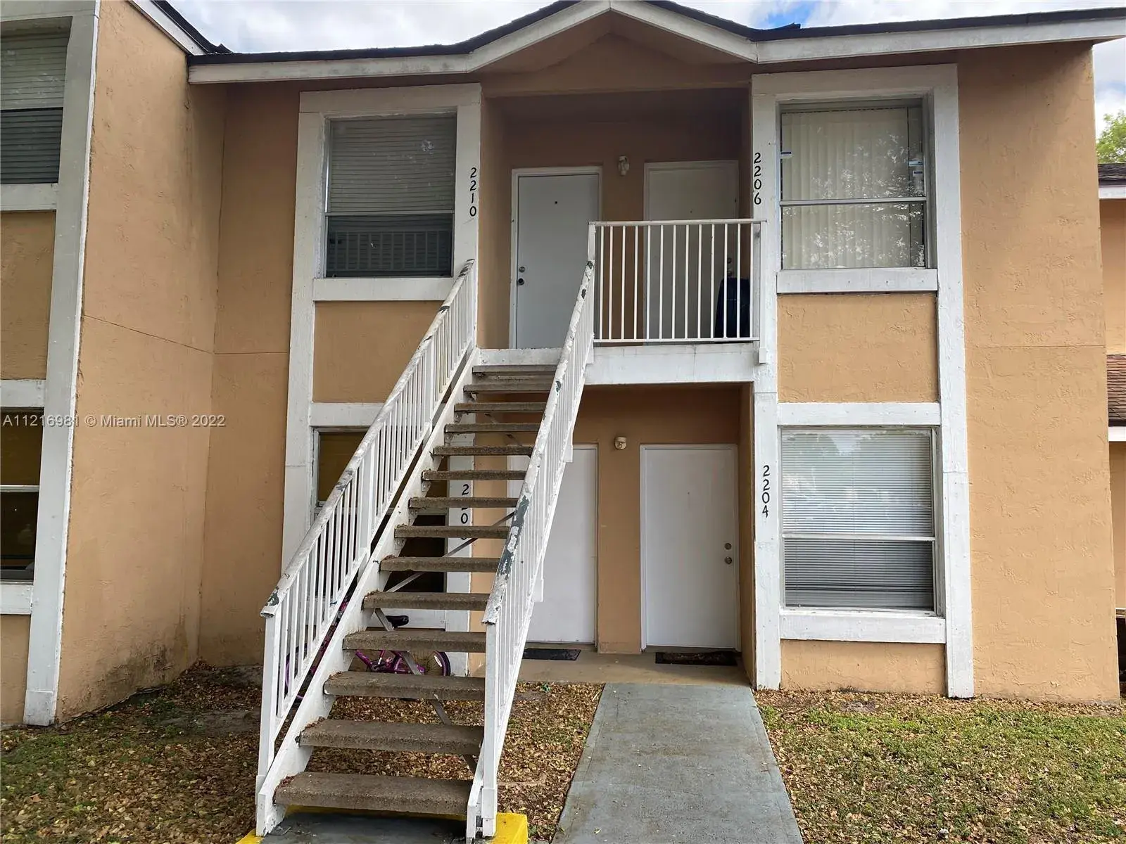 1 bedroom 1 bath Residential for sale at 2206 SW 81st Ave # 2206, Miramar FL 33025