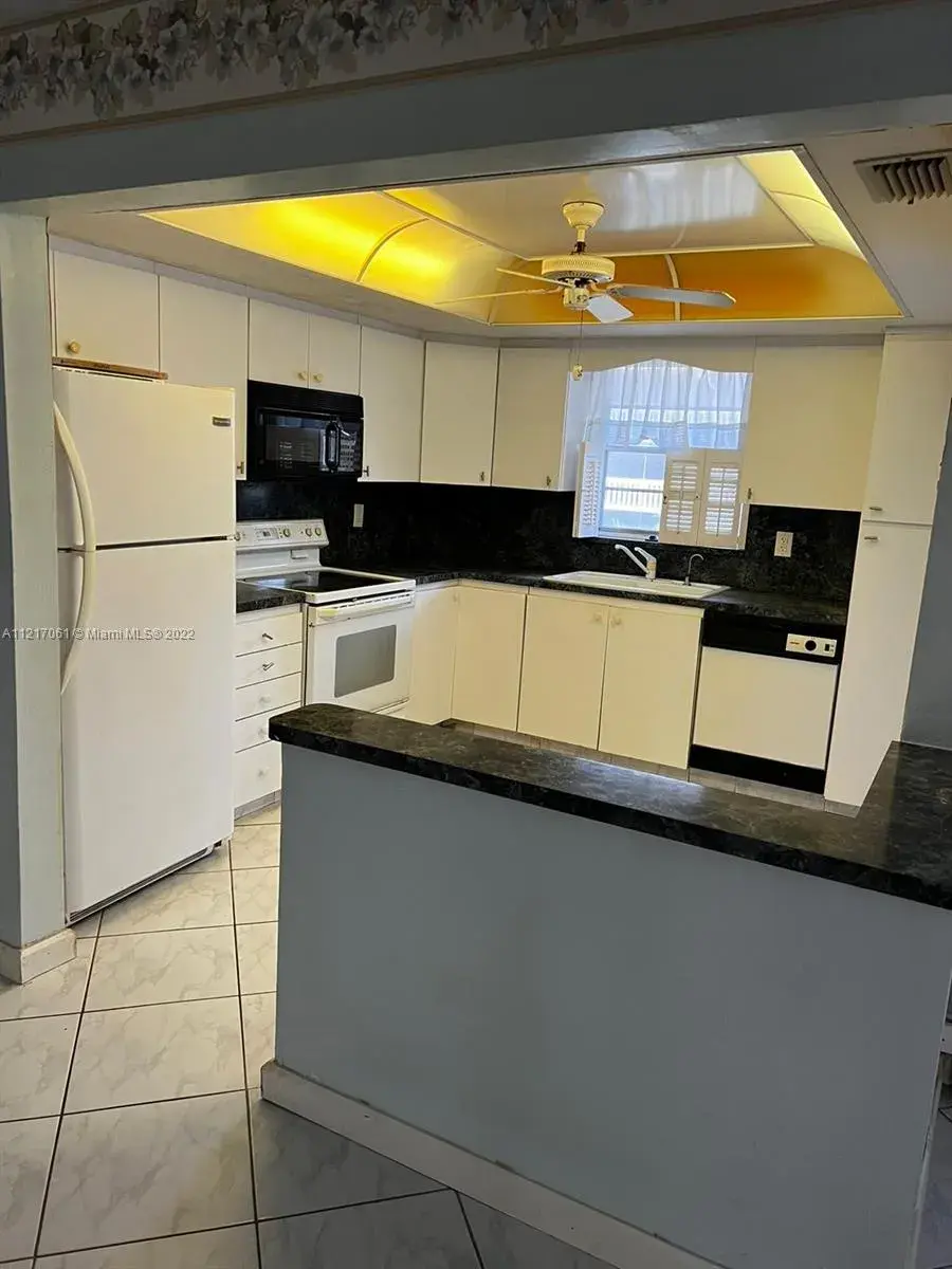 200 NE 12th Ave # 5C, Hallandale Beach FL 33009