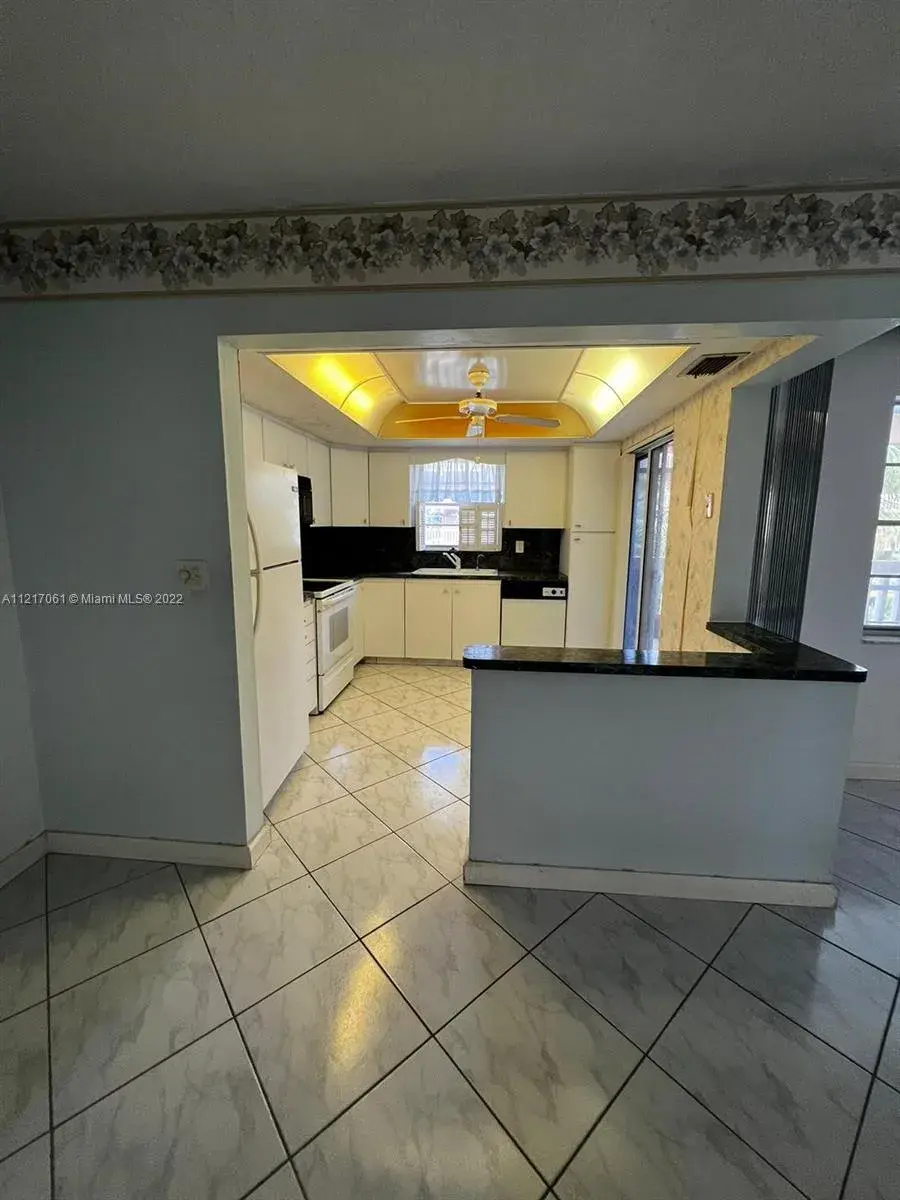 200 NE 12th Ave # 5C, Hallandale Beach FL 33009