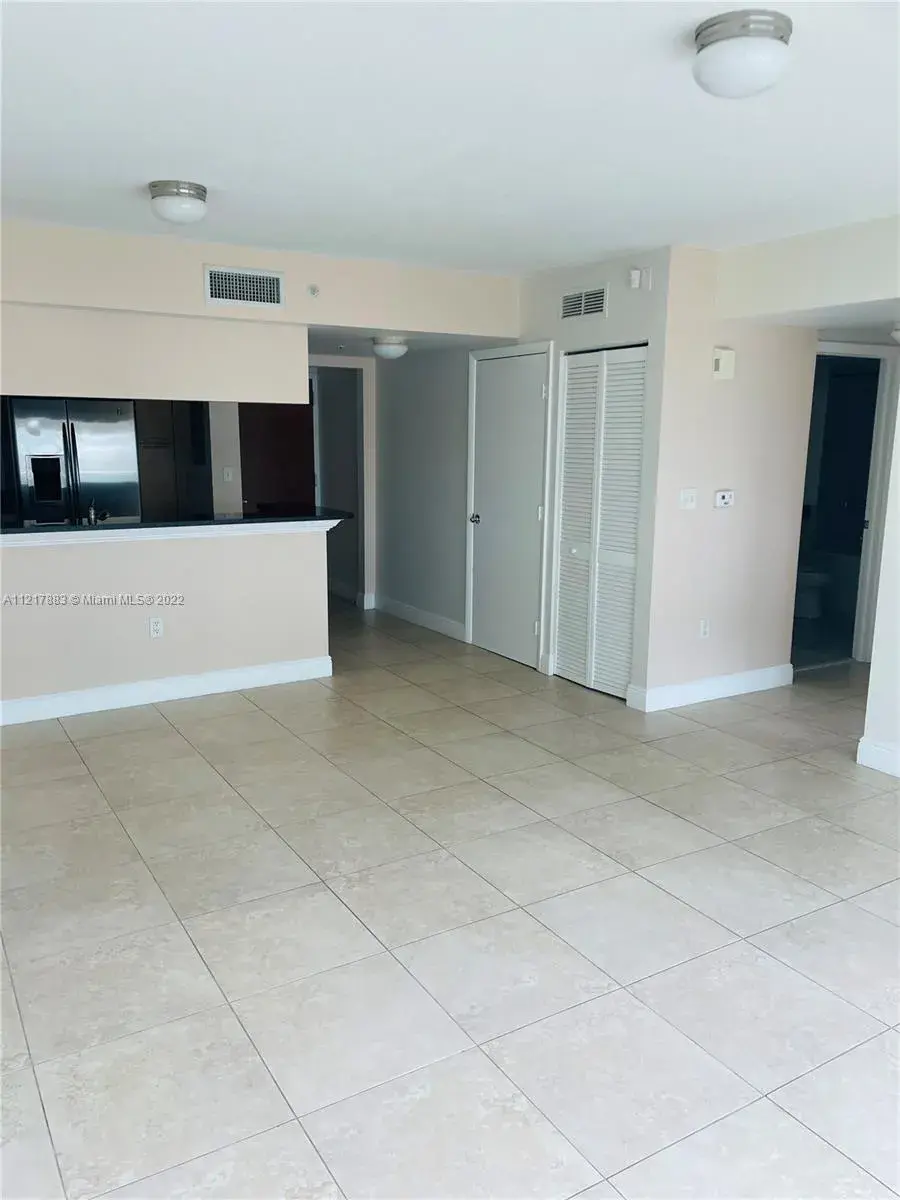 31 SE 5th St # 505, Miami FL 33131