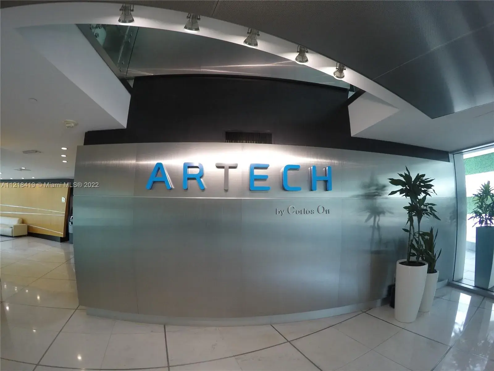 2950 NE 188th St # 446, Aventura FL 33180