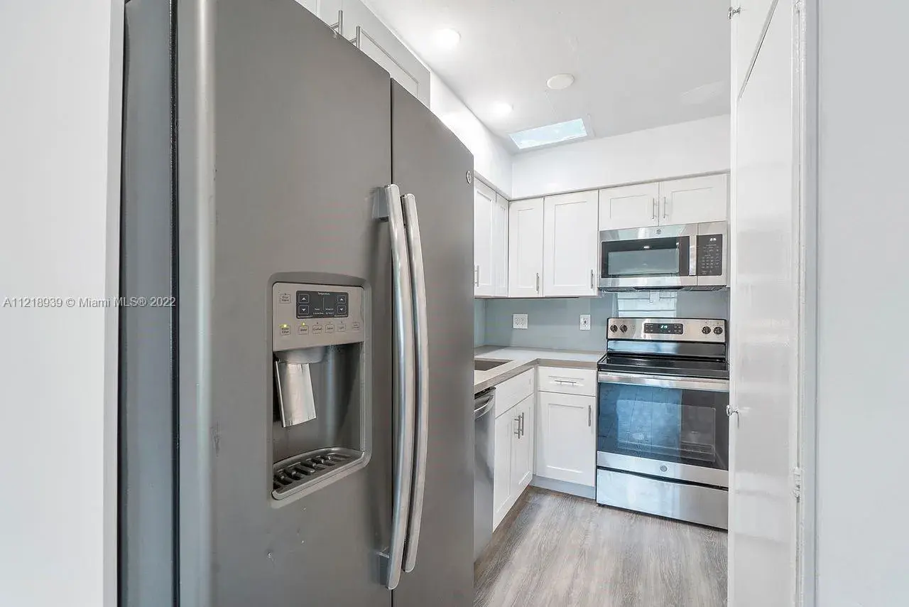 2901 Polk St # 5, Hollywood FL 33020