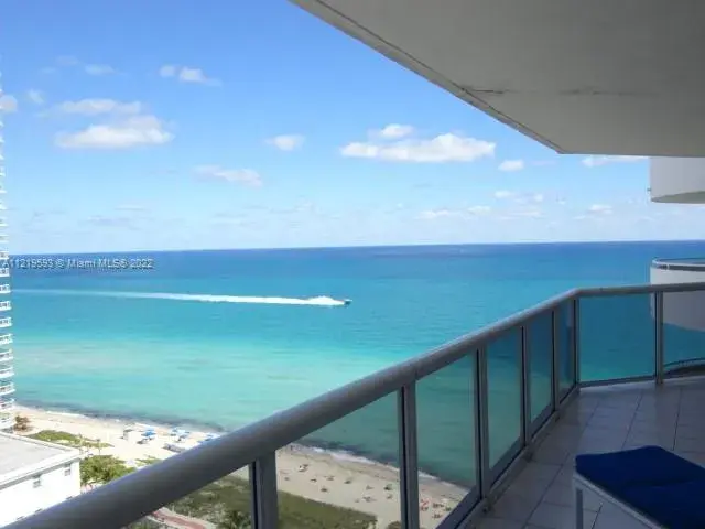 2 bedroom 2 bath for sale at 6301 Collins Ave # 2208, Miami Beach FL 33141