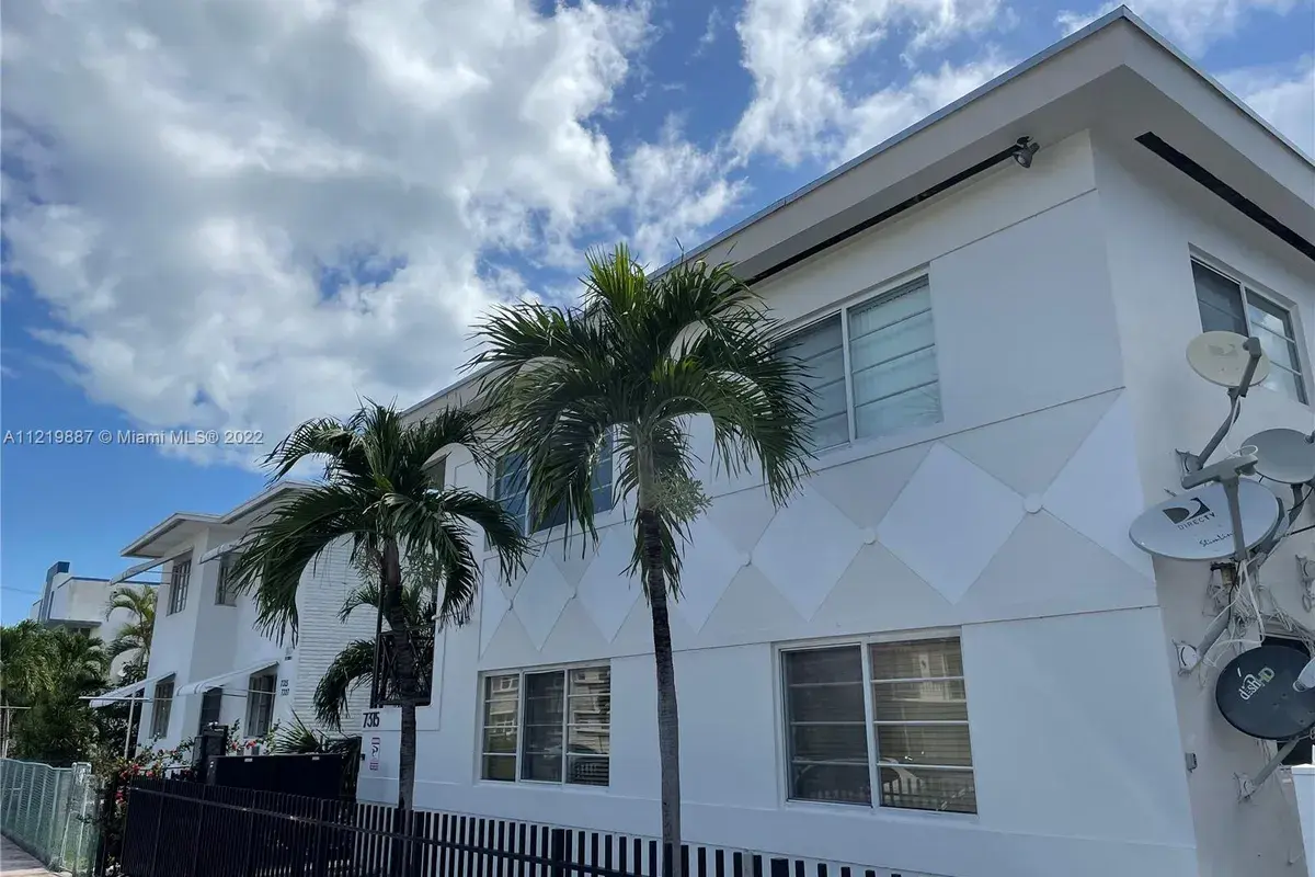 7315 Byron Ave # 9, Miami Beach FL 33141