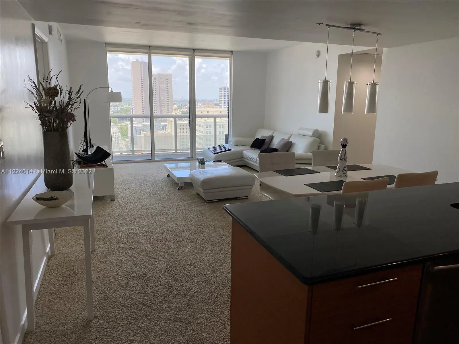 2 bedroom 2 bath Residential Lease for rent at 50 Biscayne Blvd # 2601, Miami FL 33132