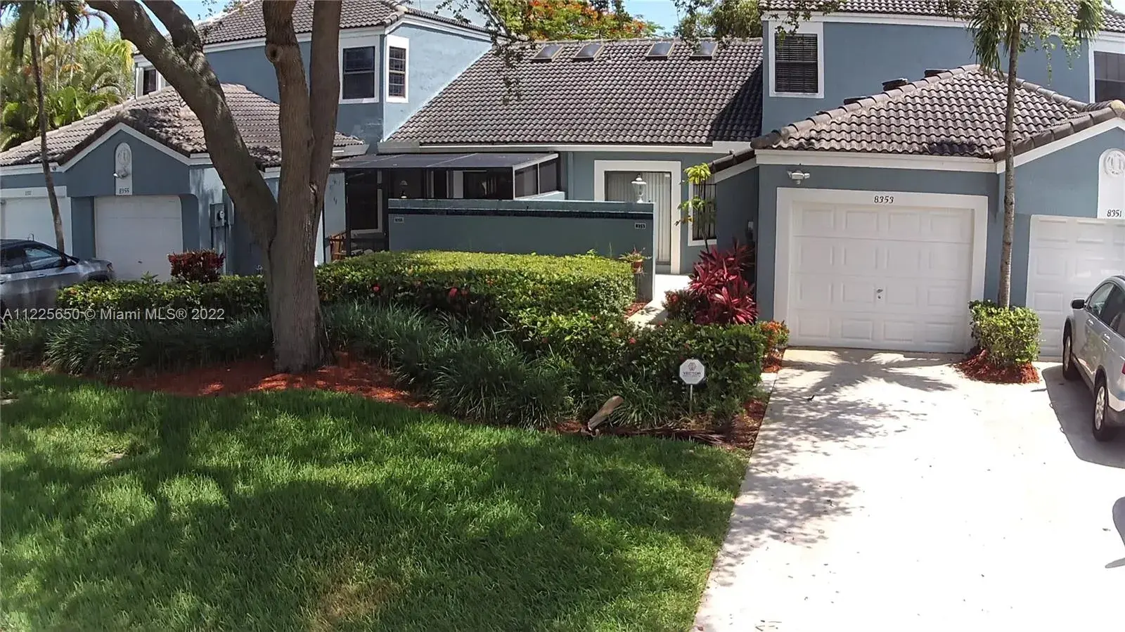 8353 Waterford Ave, Tamarac FL 33321