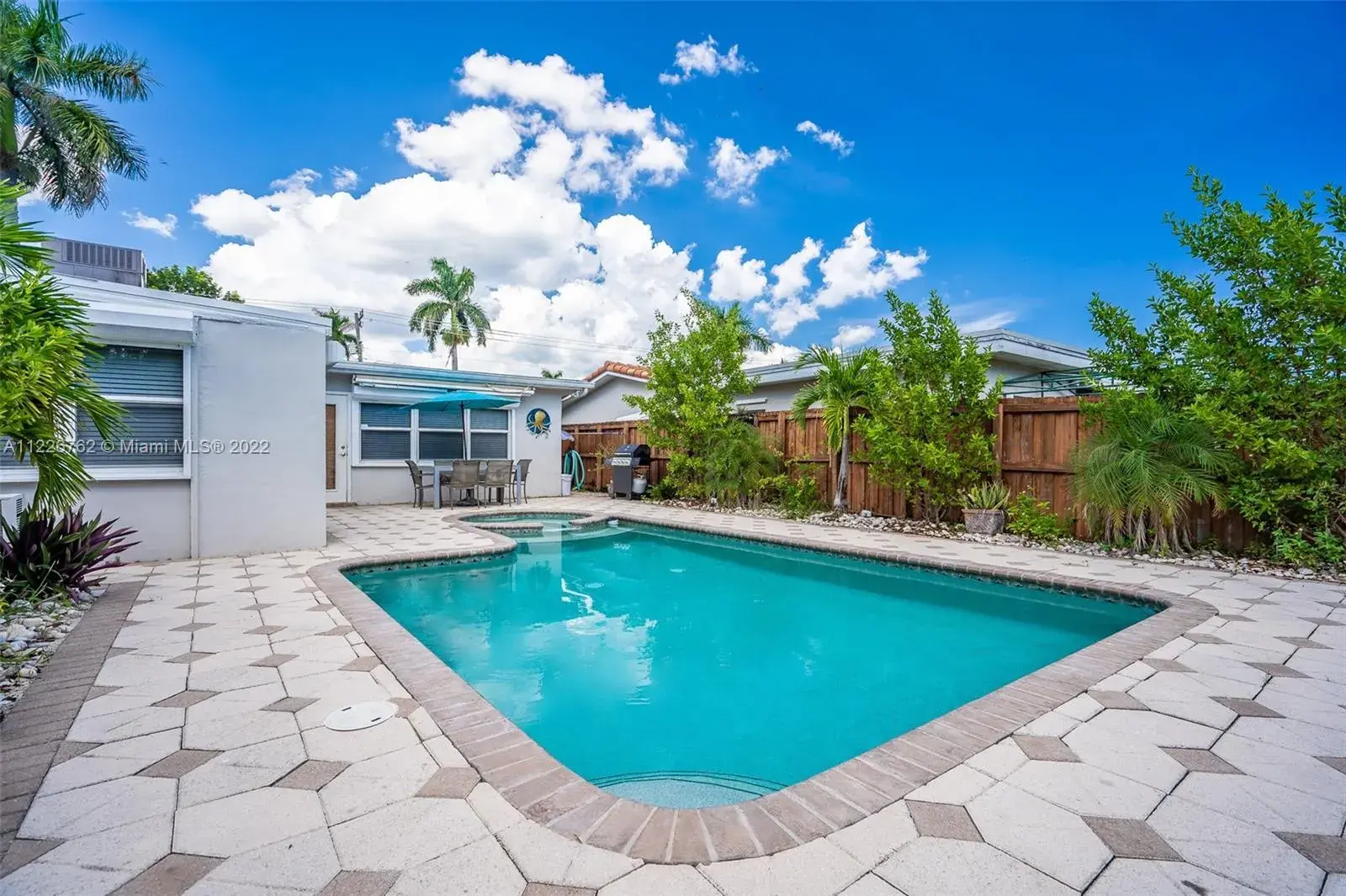 1148 Johnson St, Hollywood FL 33019