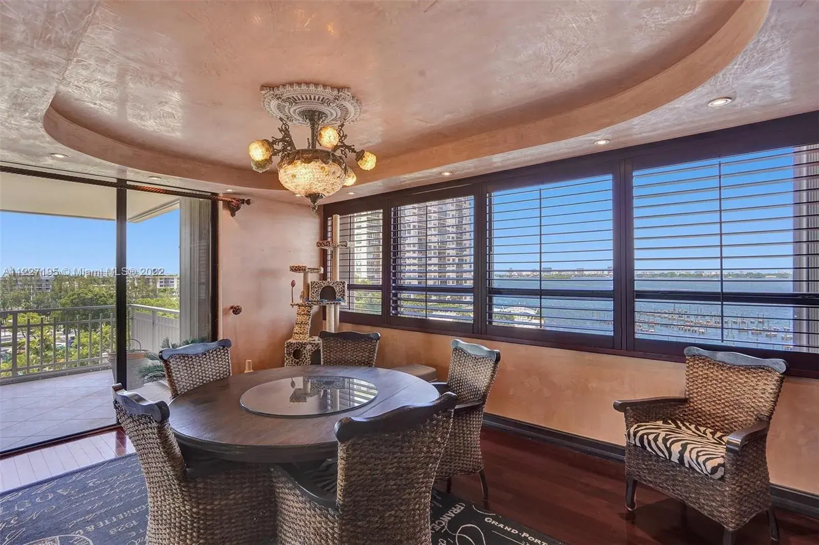 3 bedroom 4 bath Residential Lease for rent at 11113 Biscayne Blvd, Miami FL 33181