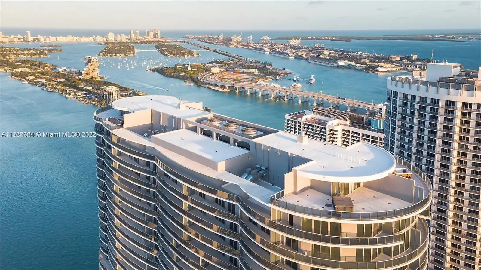 2 bedroom 2 bath Residential for sale at 488 NE 18th St # 2301, Miami FL 33132