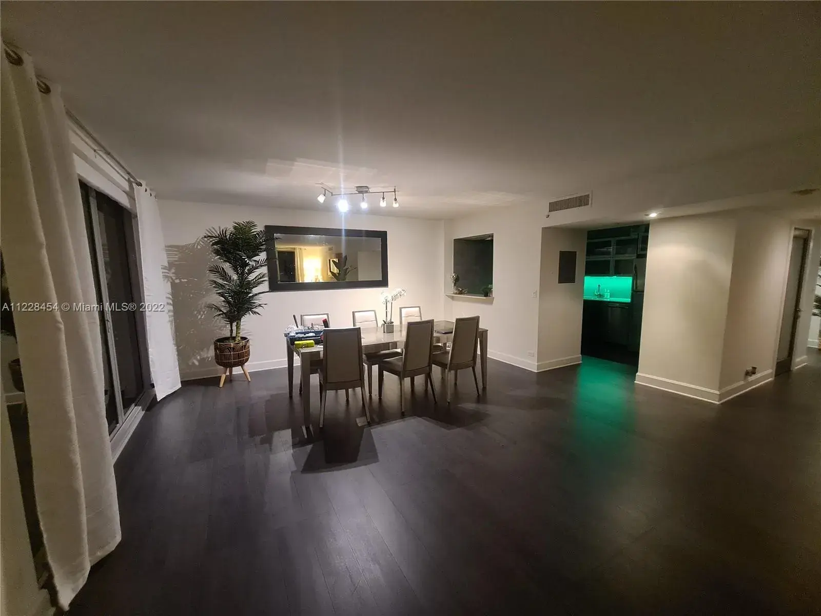 1500 Bay Rd # 714S, Miami Beach FL 33139