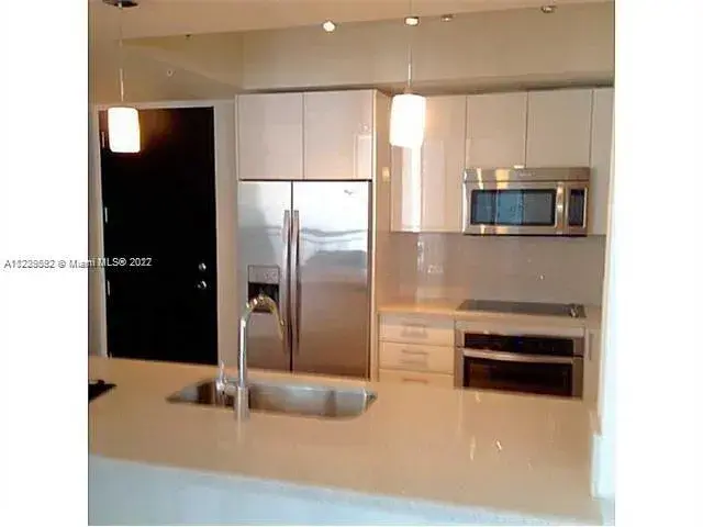 1 bedroom 1 bath Residential Lease for rent at 999 SW 1st Ave # 3115, Miami FL 33130