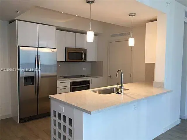 999 SW 1st Ave # 3115, Miami FL 33130 photo 2