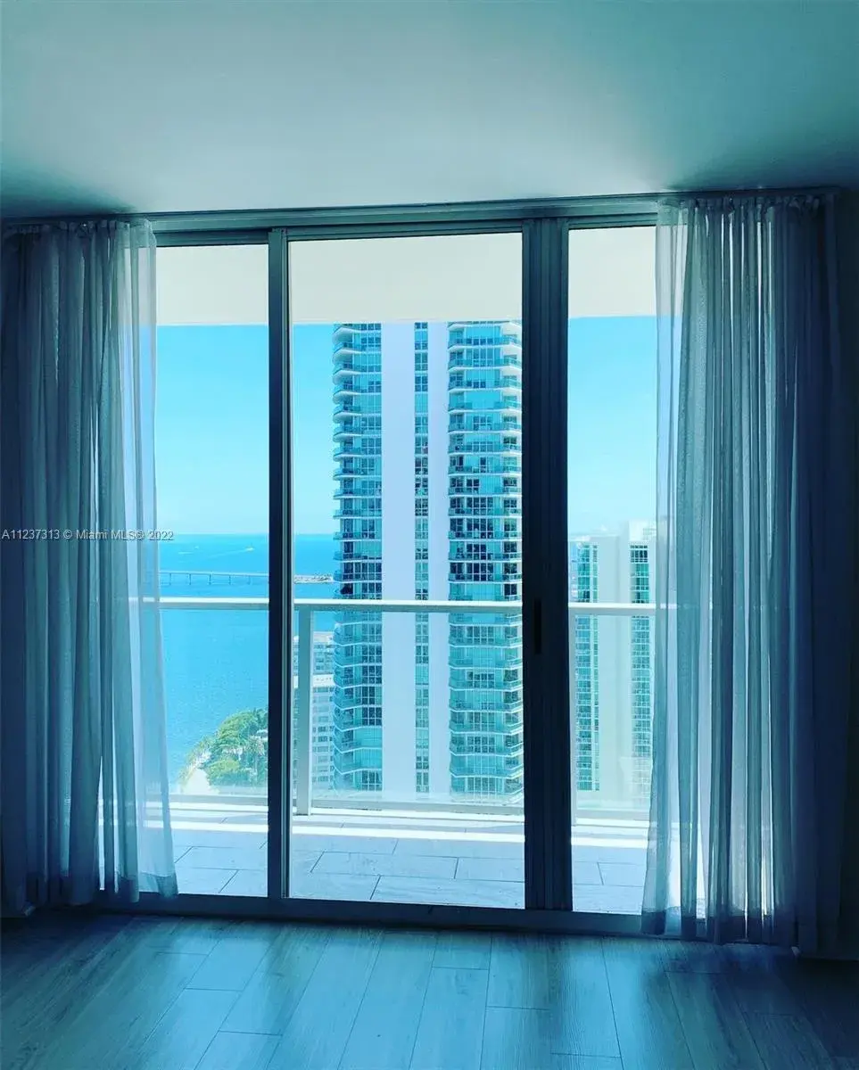 1155 Brickell Bay Dr # 3105, Miami FL 33131