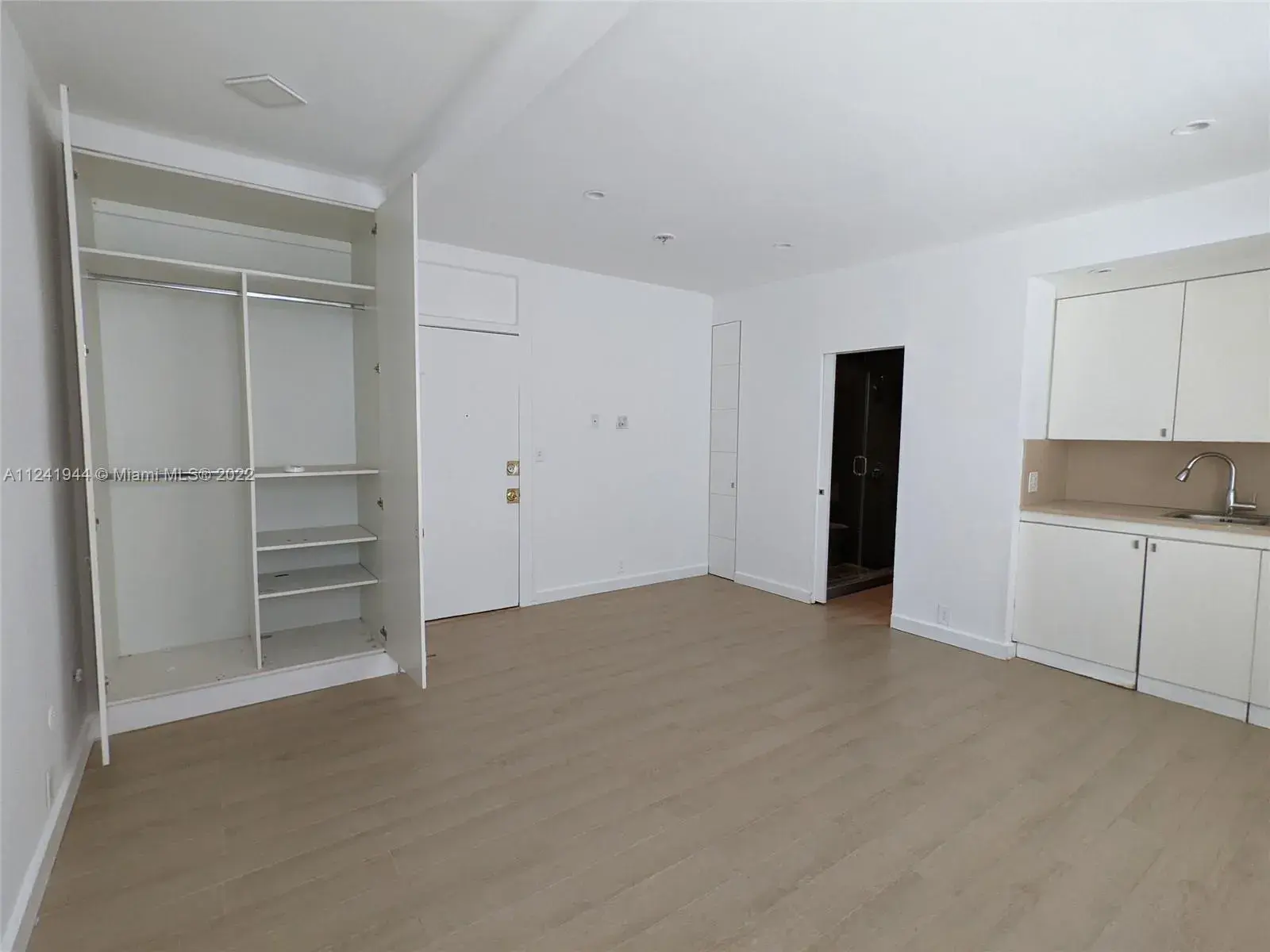 1 bath Residential Lease for rent at 642 Michigan Ave # 6, Miami Beach FL 33139