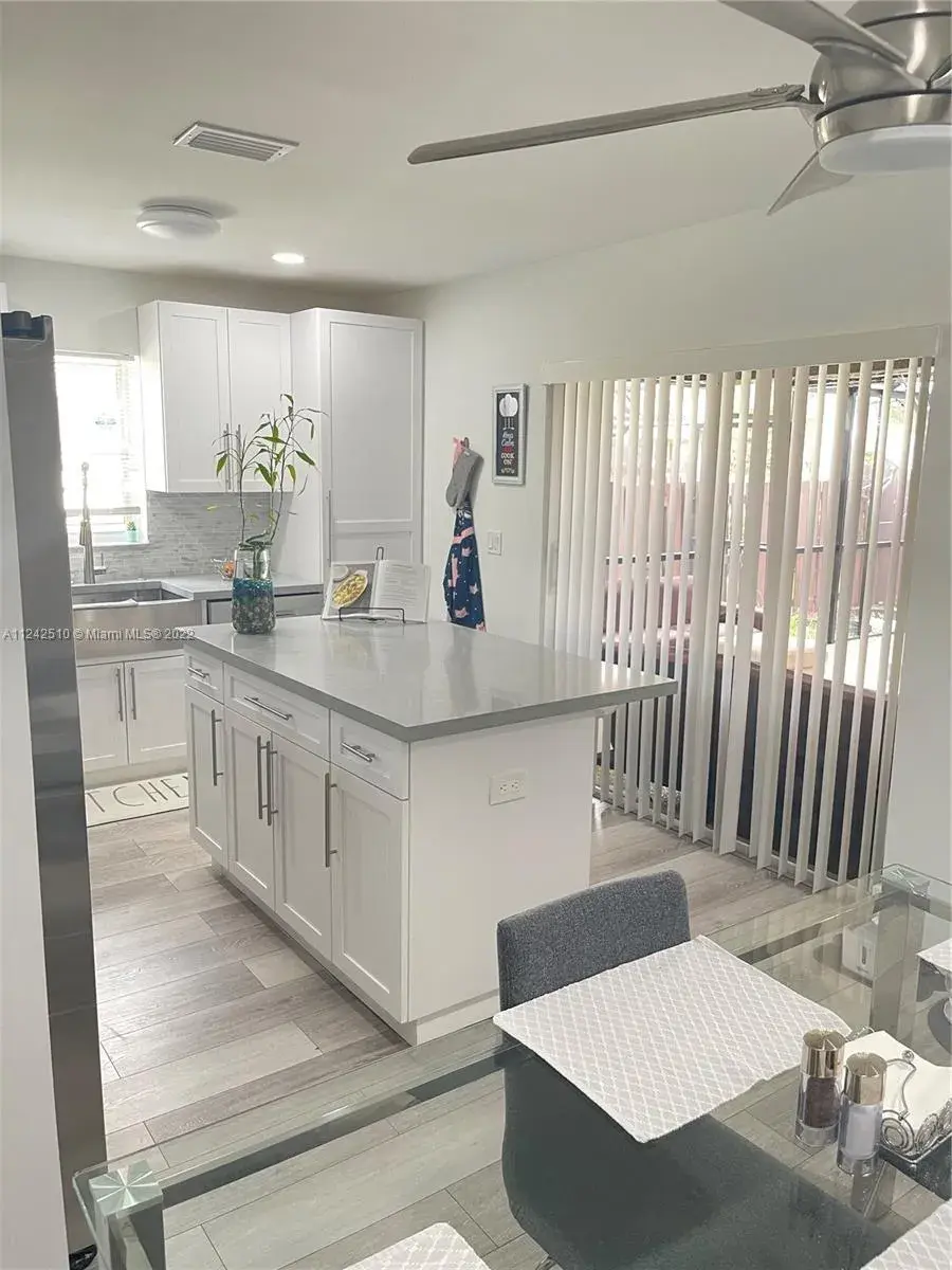 2665 NW 99th Ave # 2665, Coral Springs FL 33065