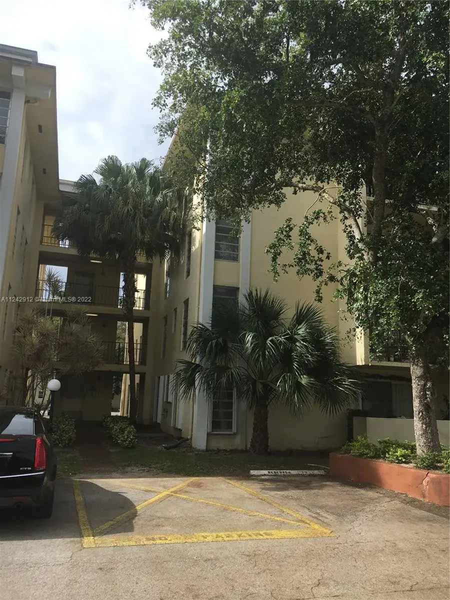 2 bedroom 2 bath Residential for sale at 11905 NE 2nd Ave # C311, North Miami FL 33161