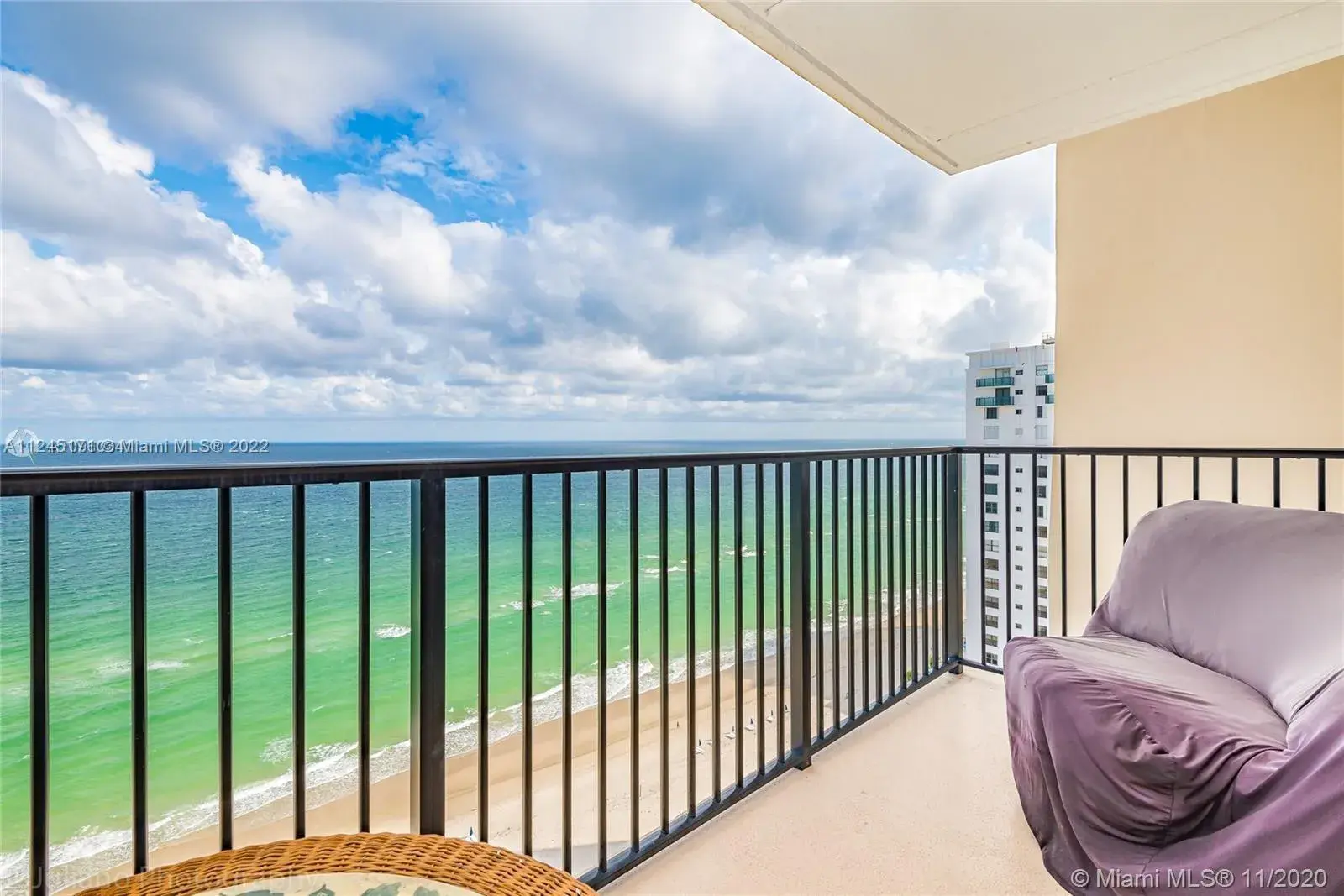 2201 S Ocean Dr # 2502, Hollywood FL 33019