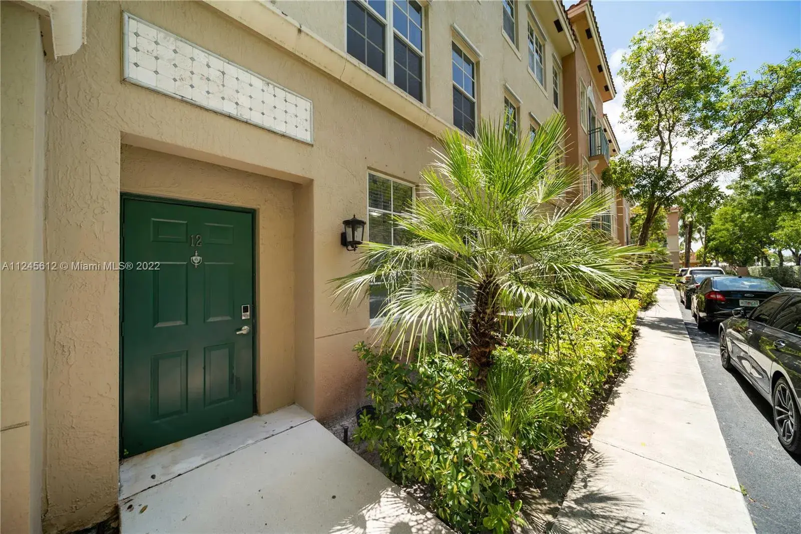 2069 S Ocean Dr, Hallandale Beach FL 33009